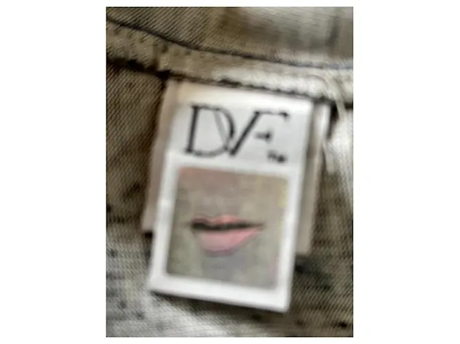 Diane Von Furstenberg Vestido cruzado simulado de seda con estampado abstracto Zoe de DvF Negro Azul 